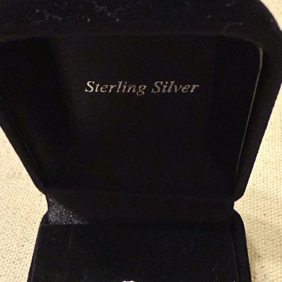 ROYAL PERIDOT CUBIC ZIRCONIA STERLING SILVER WOMEN RING SIZE 10